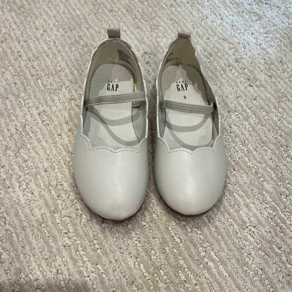 Toddler girl flats